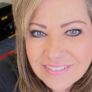 Meet your Posher, Jodeena